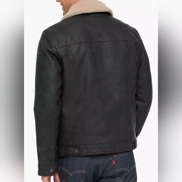 Levi's - Picture 2 of 6